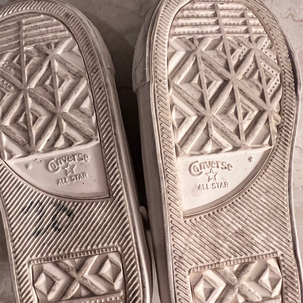 Used Converse Toddler Shoes - Cream Shimmer - Picture 6 of 7